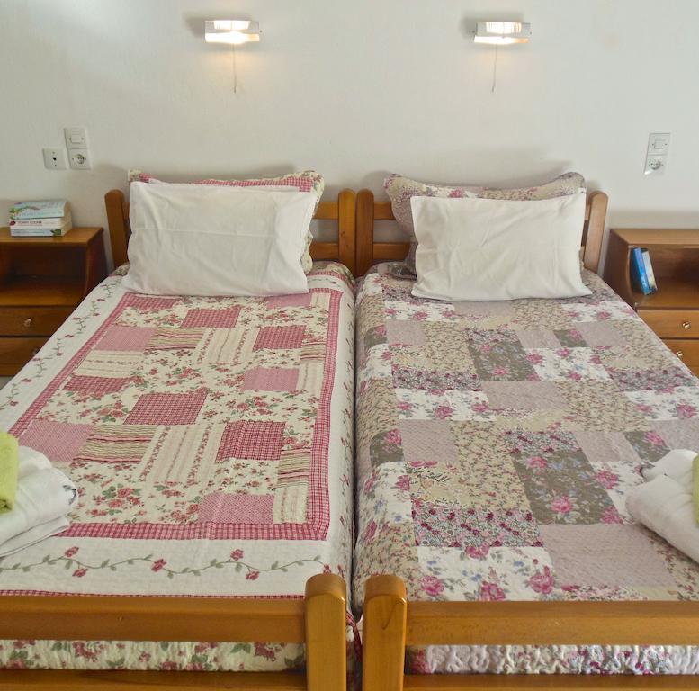 Irilena Apartments Stalida Pokoj fotografie
