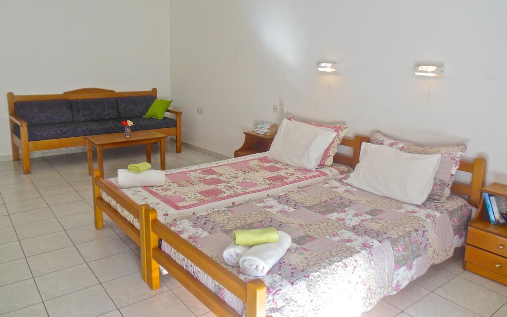 Irilena Apartments Stalida Pokoj fotografie