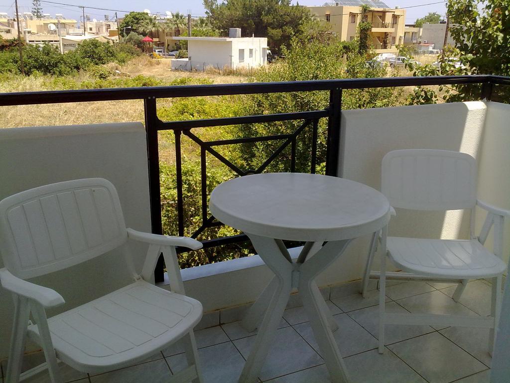 Irilena Apartments Stalida Pokoj fotografie